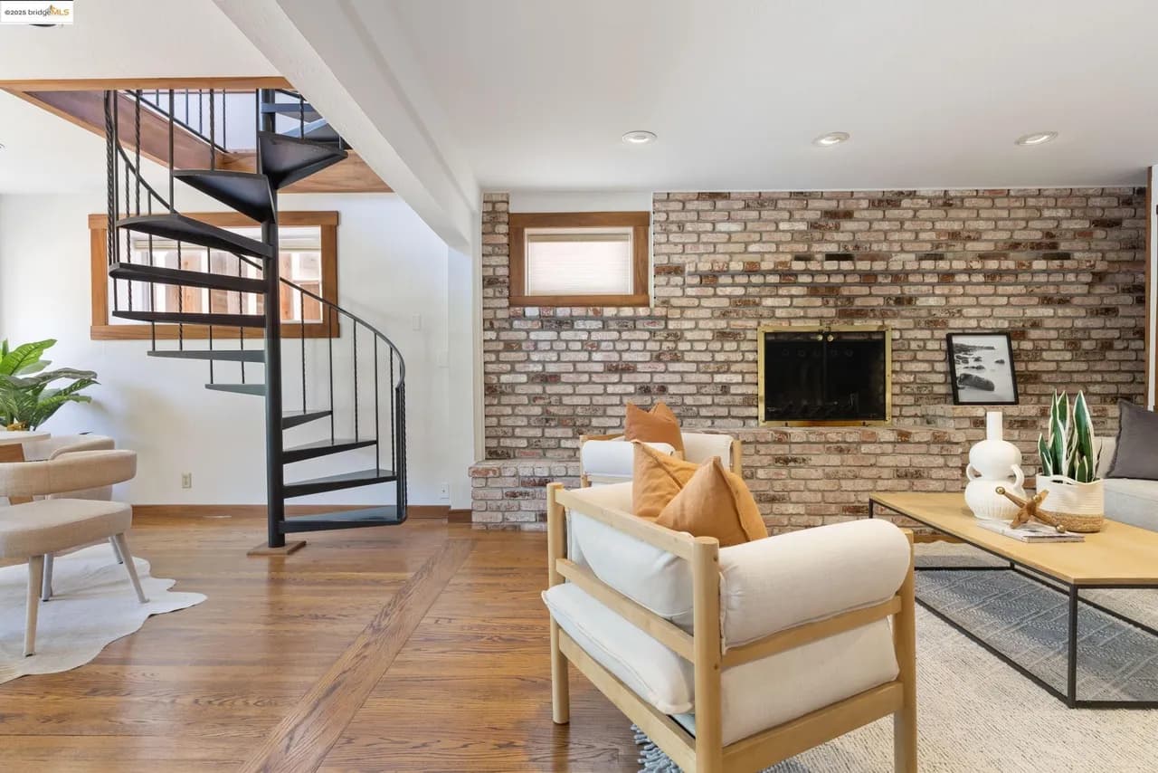 769 Santa Ray — photo 3